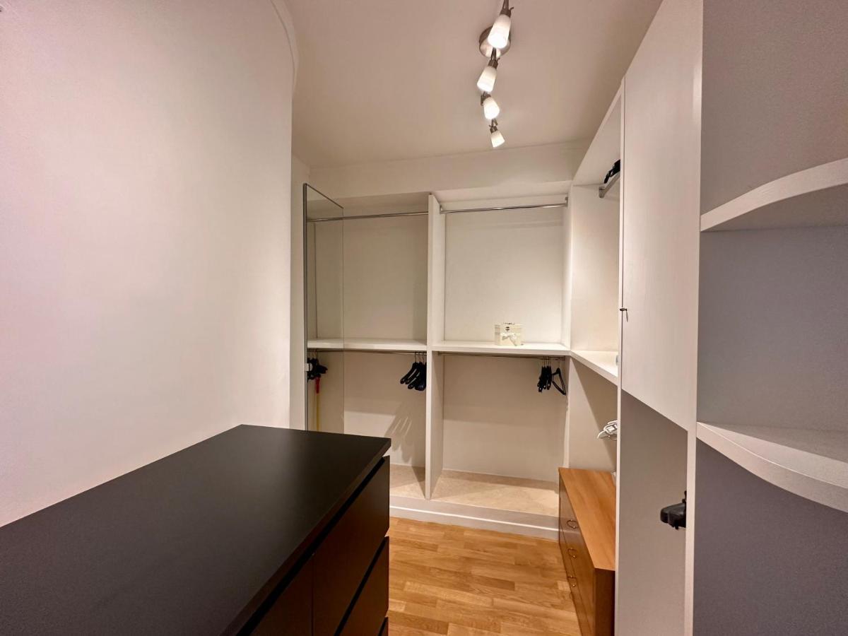 Sisters' Home - Appartamento Nel Centro Storico Con Terrazzo, Aria Condizionata E Vasca Da Bagno Siena Eksteriør billede
