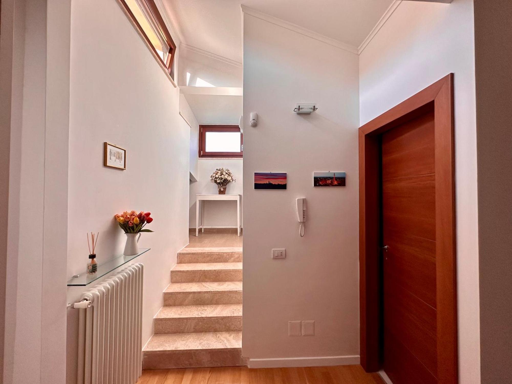 Sisters' Home - Appartamento Nel Centro Storico Con Terrazzo, Aria Condizionata E Vasca Da Bagno Siena Eksteriør billede